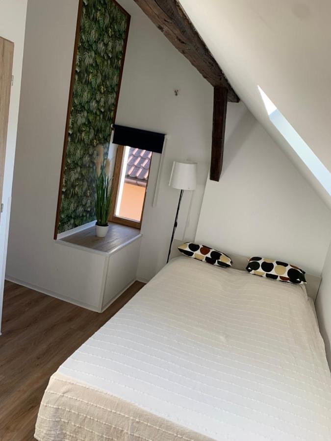 Apartman Is Waiting For *